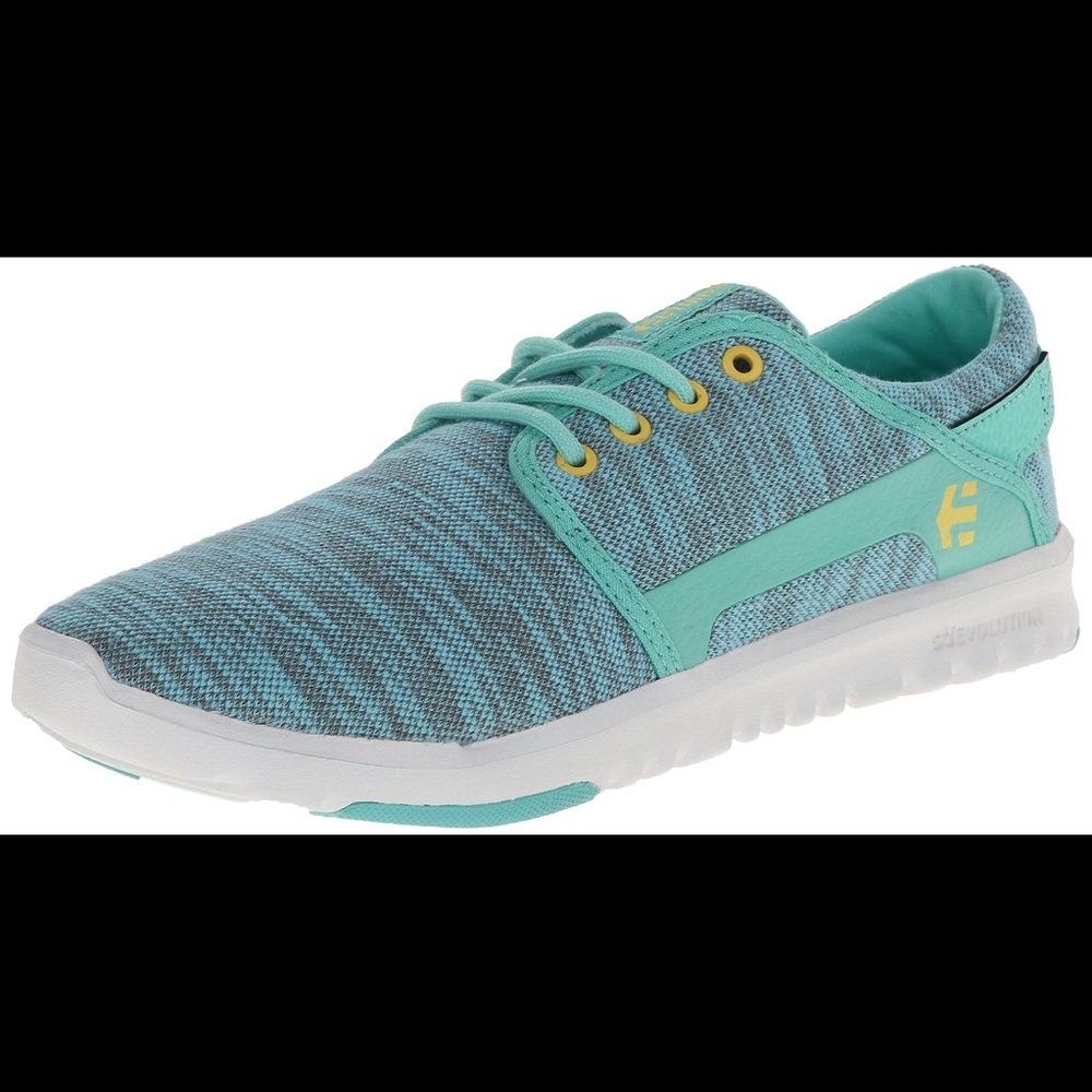 Women’s Etnies Scout Shoe